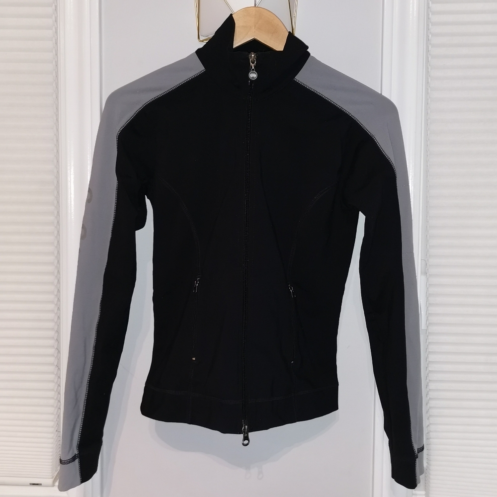 Roots Yoga Jacket